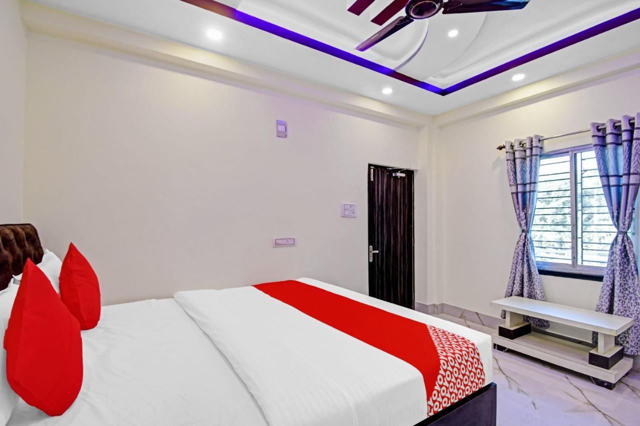 Oyo 86602 Hotel Dream Palace コルカタ エクステリア 写真